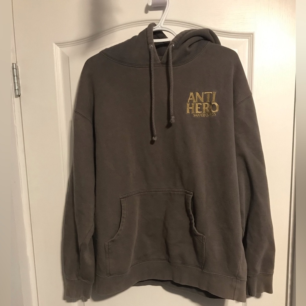 SIZE MEDIUM•ANTIHERO SKATEBOARDS•GREY•HOODIE